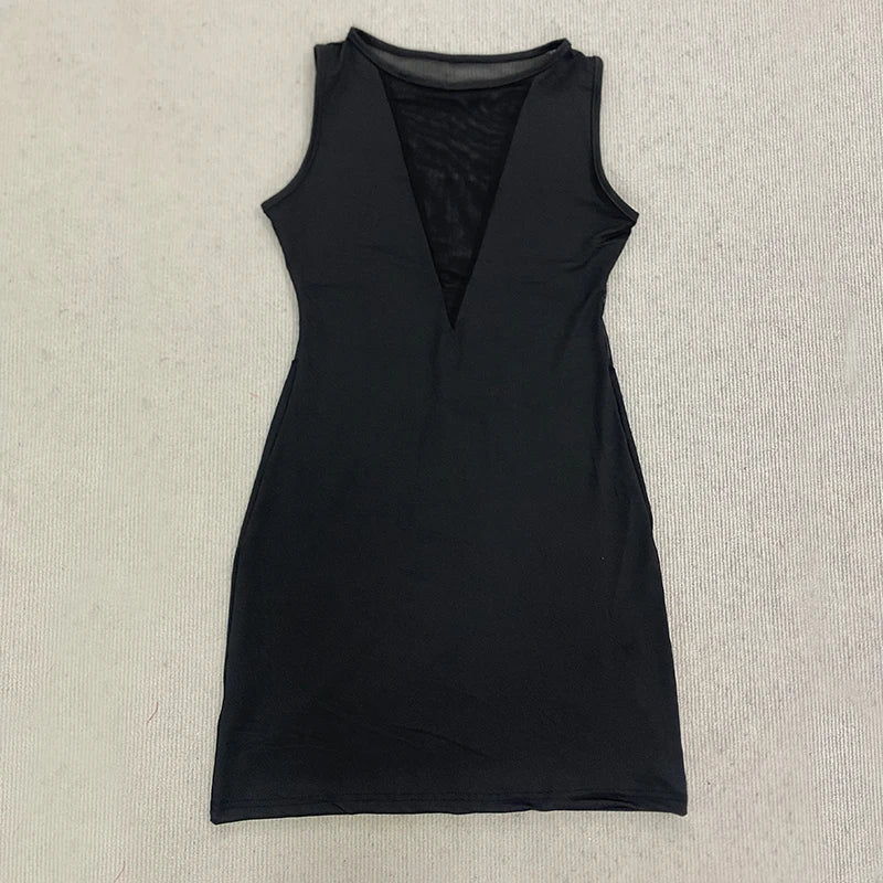 Jessica Dress Tubino inserti rete Nero indossato | Dream Shop