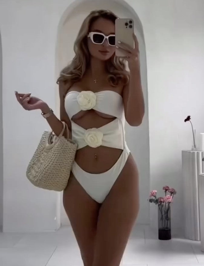 Completo mare sweet whiteflower