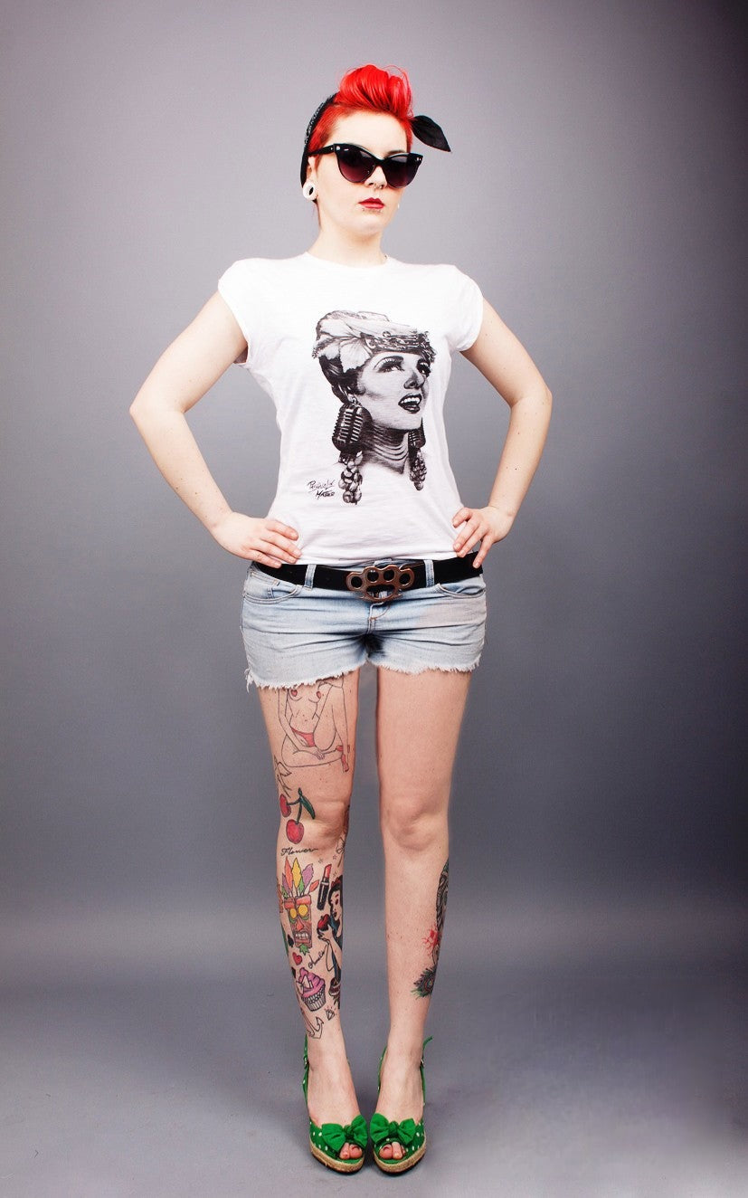 Cadillac Lady Donna t-shirt cotone fiammato bianco stampa d'autore — Dream Shop