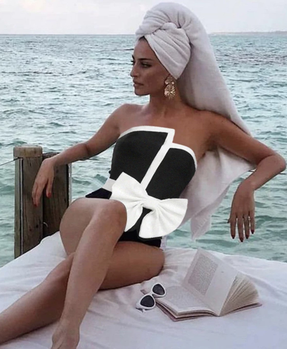 Costume intero fiocco a contrasto