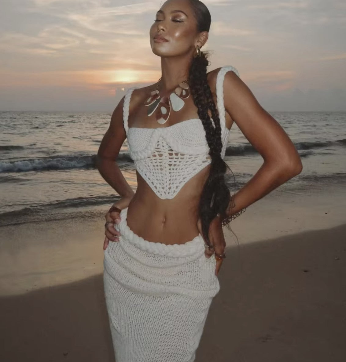 Completo white mermaid pearl