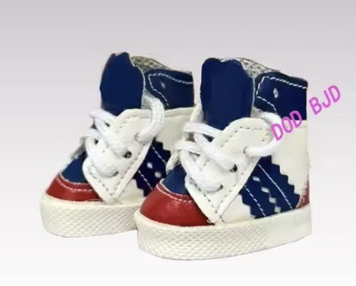 Ciabatte squalo per Labubu