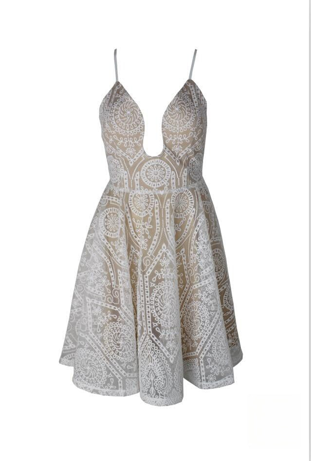 Crocket Vee Dress U neckline detail — Dream Shop