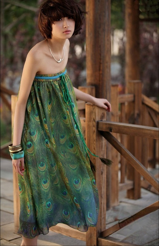 Peacock Dress — dettaglio pavone colorato | Dream Shop