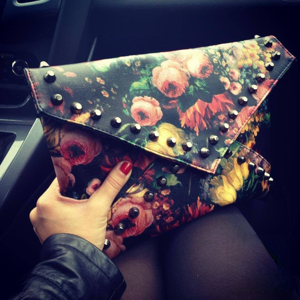Pochette Flower Studs - pochette a fiori con borchie | Dream Shop