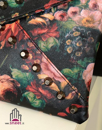 Pochette flower studs