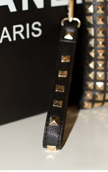 Pochette Rich Studs vista frontale | Dream Shop