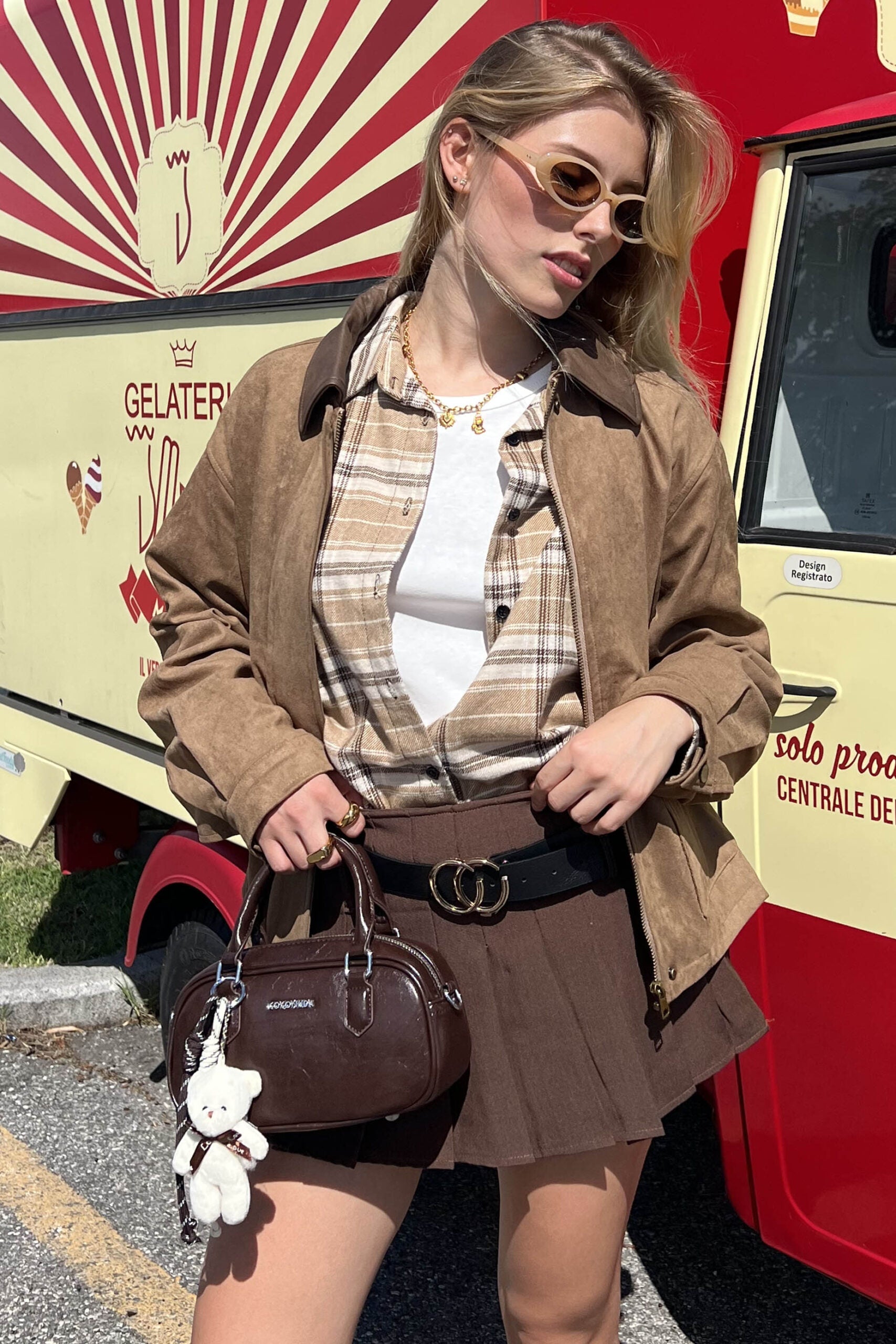 FALDA NO ES UNA FALDA