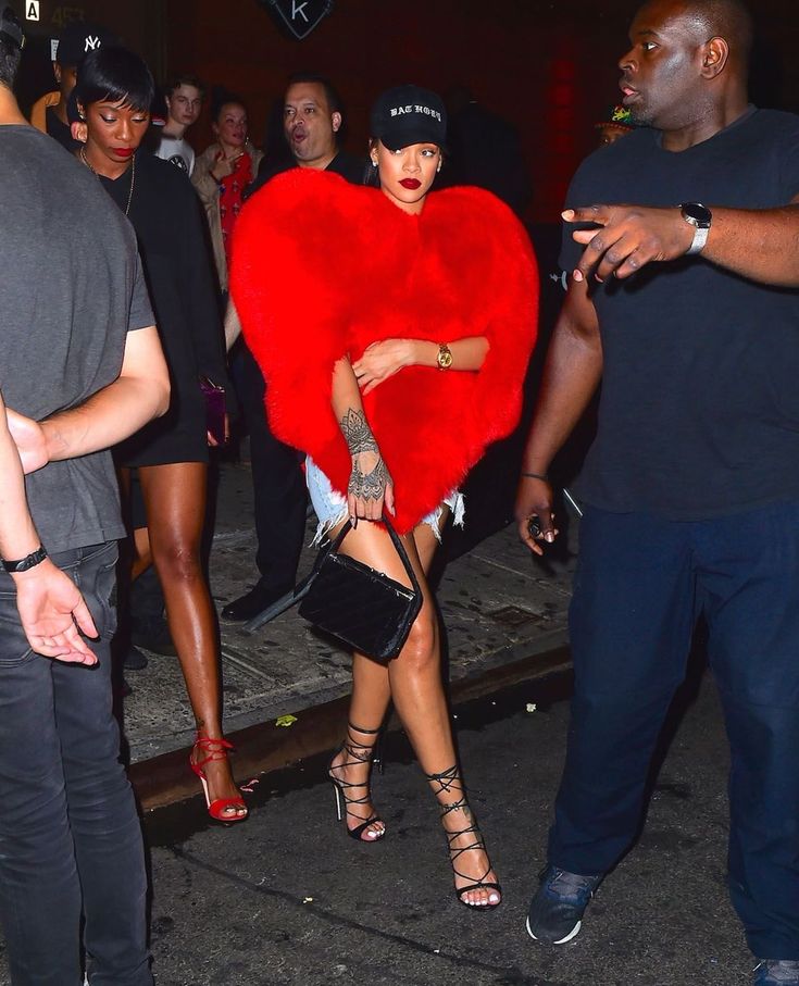 Red heart fur
