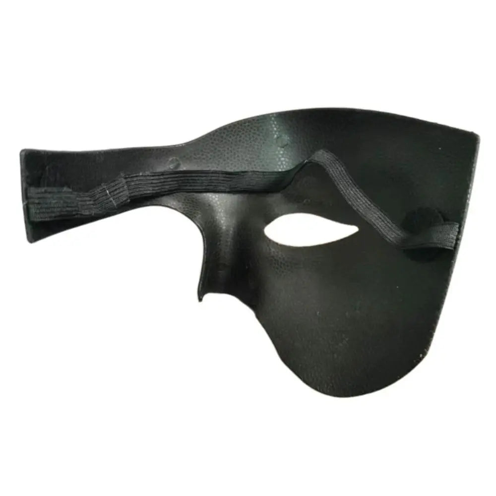 Maschera phantom mezzo volto nera indossata — Dream Shop