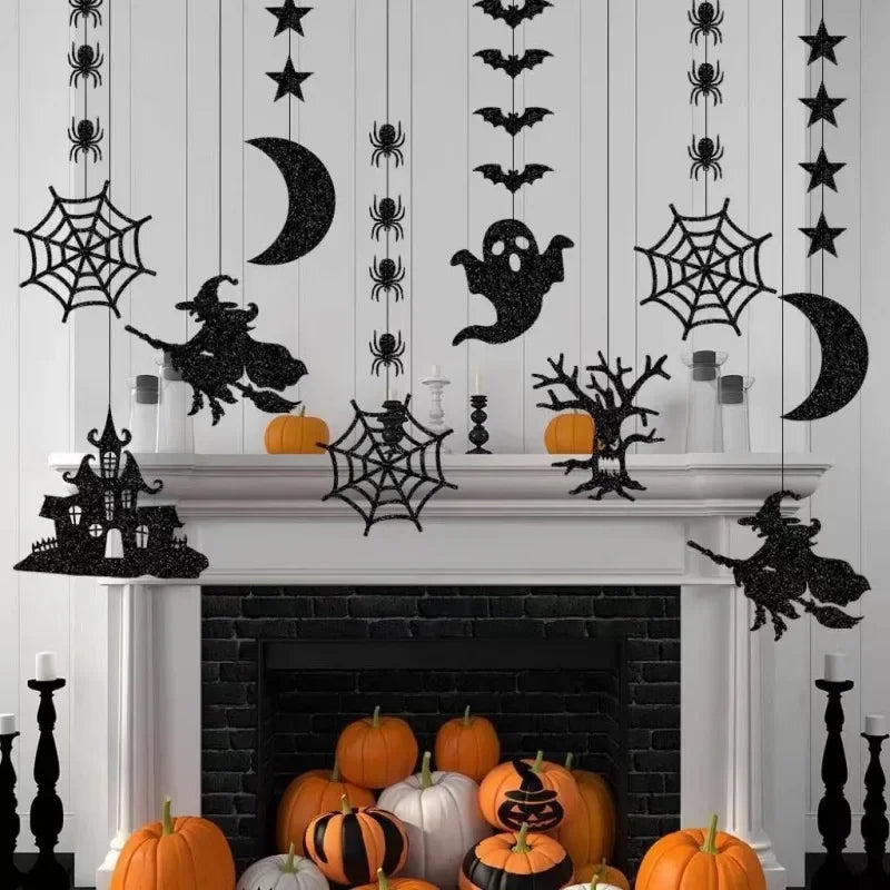 Ghirlande Halloween sopra il camino con zucche — Dream Shop