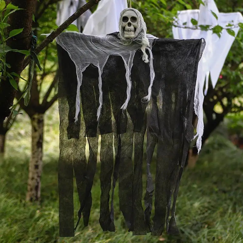 Fantasma sospeso Halloween con teschio luminoso — Dream Shop