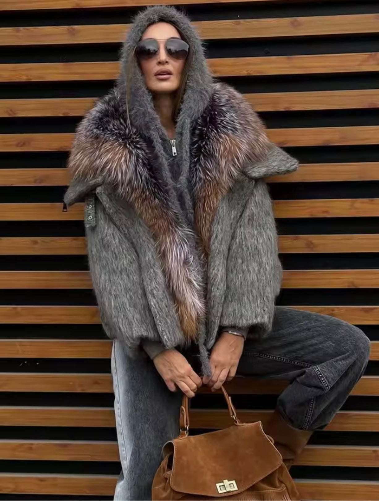 Parka corto in lana con maxi collo volpe - Kagrika