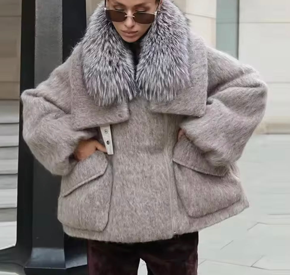 Parka corto in lana con maxi collo ecopelliccia - Kagrika