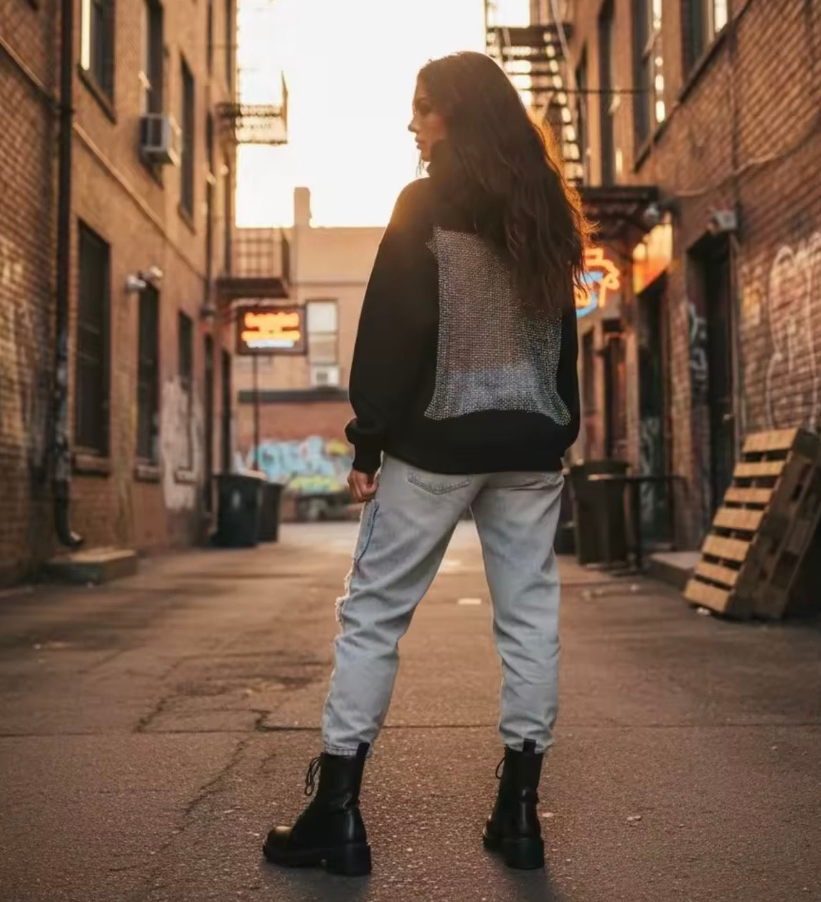 Felpa Schiena Strass con inserto rete gioiello posteriore