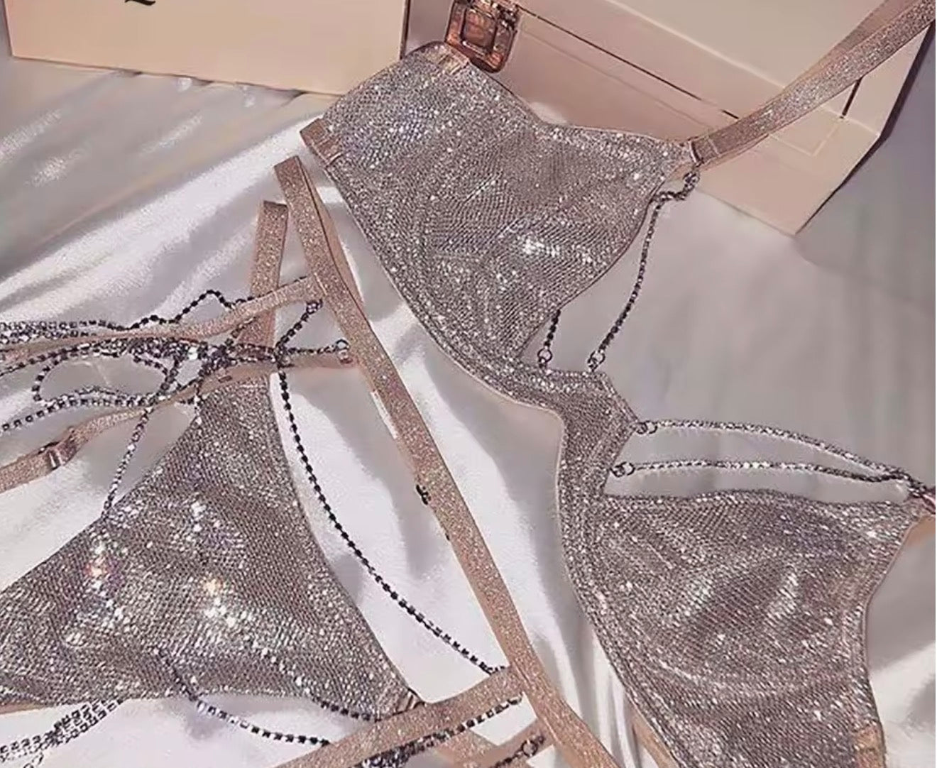 Conjunto de ropa interior de lujo Michiely