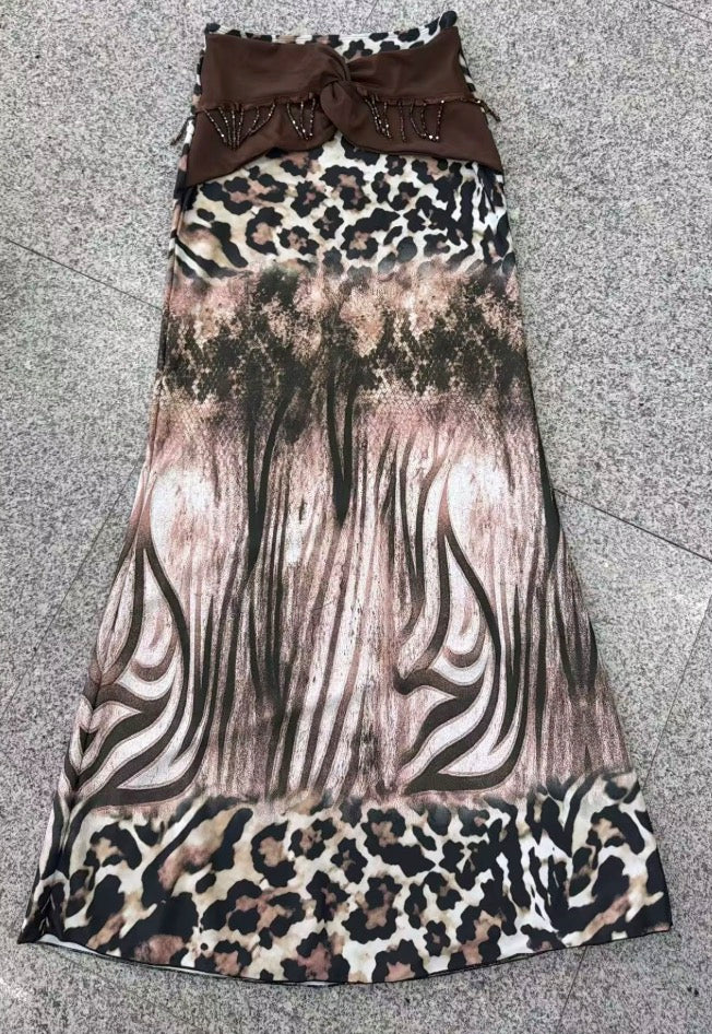 Costume Intero Persian
animalier cut-out e medaglione