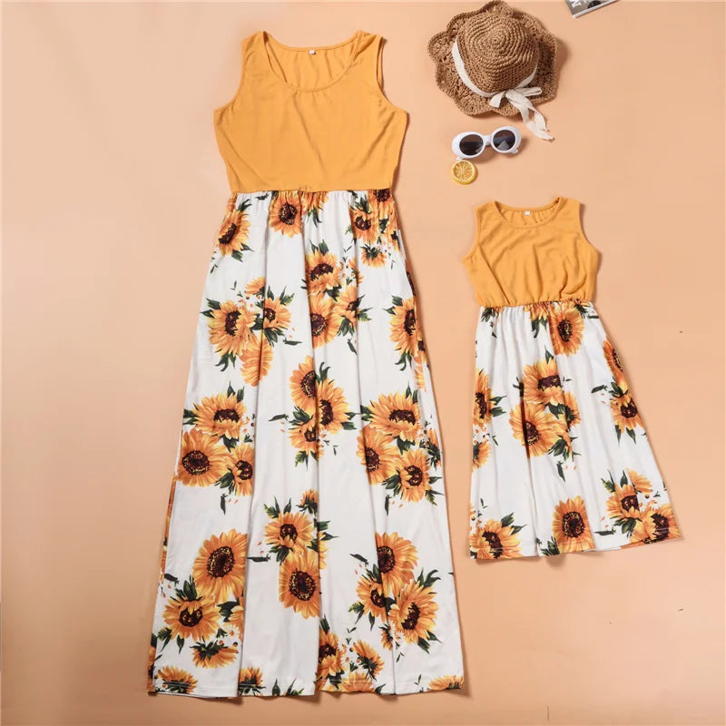 Coordinato mamma figlia Sunflower — abito girasole bianco mamma e figlia | Dream Shop