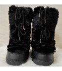 Furry Moon Boots Kortin