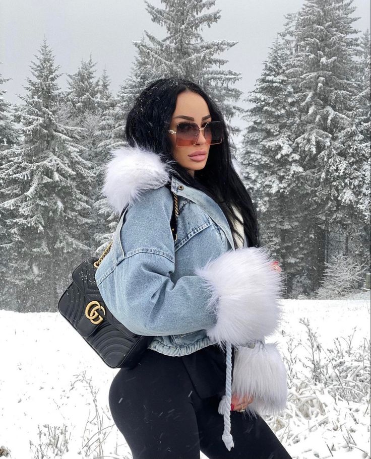 ❄️ COME VESTIRSI QUANDO FA MOLTO FREDDO: LA GUIDA DEFINITIVA AI LOOK ANTI-GELATE