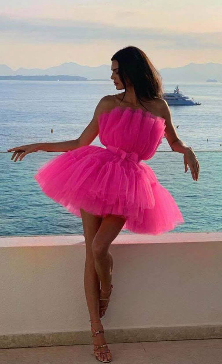 Outfit Ferragosto 2026 donna Dream Shop - abito estivo glamour