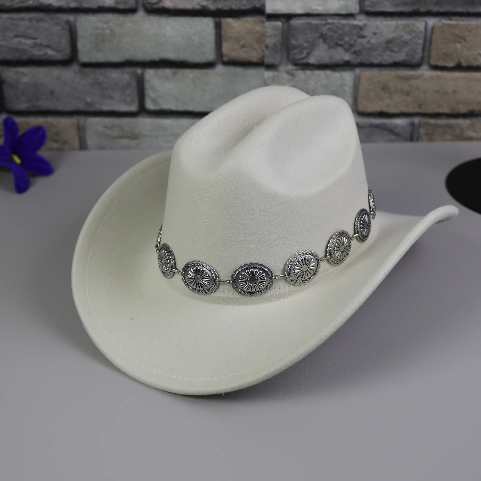 Cappello western donna luxury con fascia gioiello stile cowboy