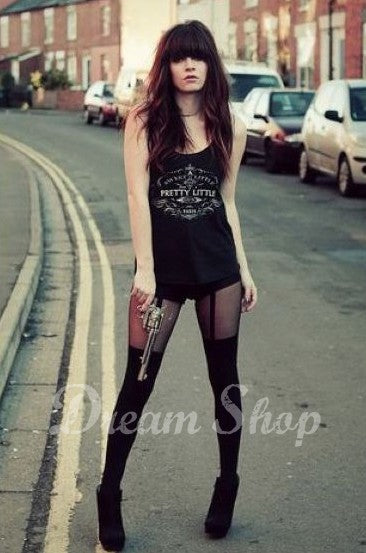 Medias con liguero de Paris Hilton