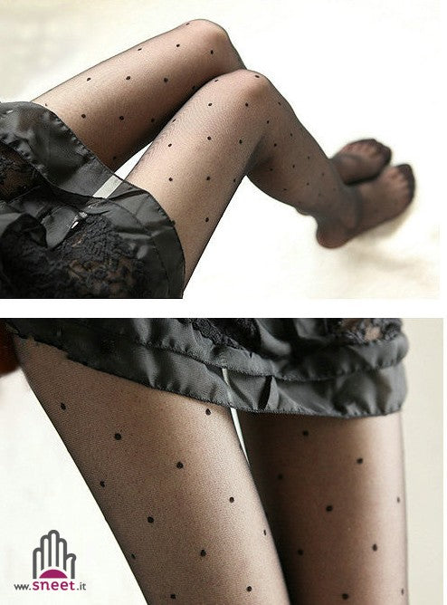 Medias de lunares pequeños