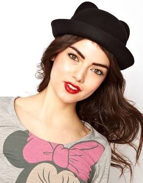 Bombetta con orecchie