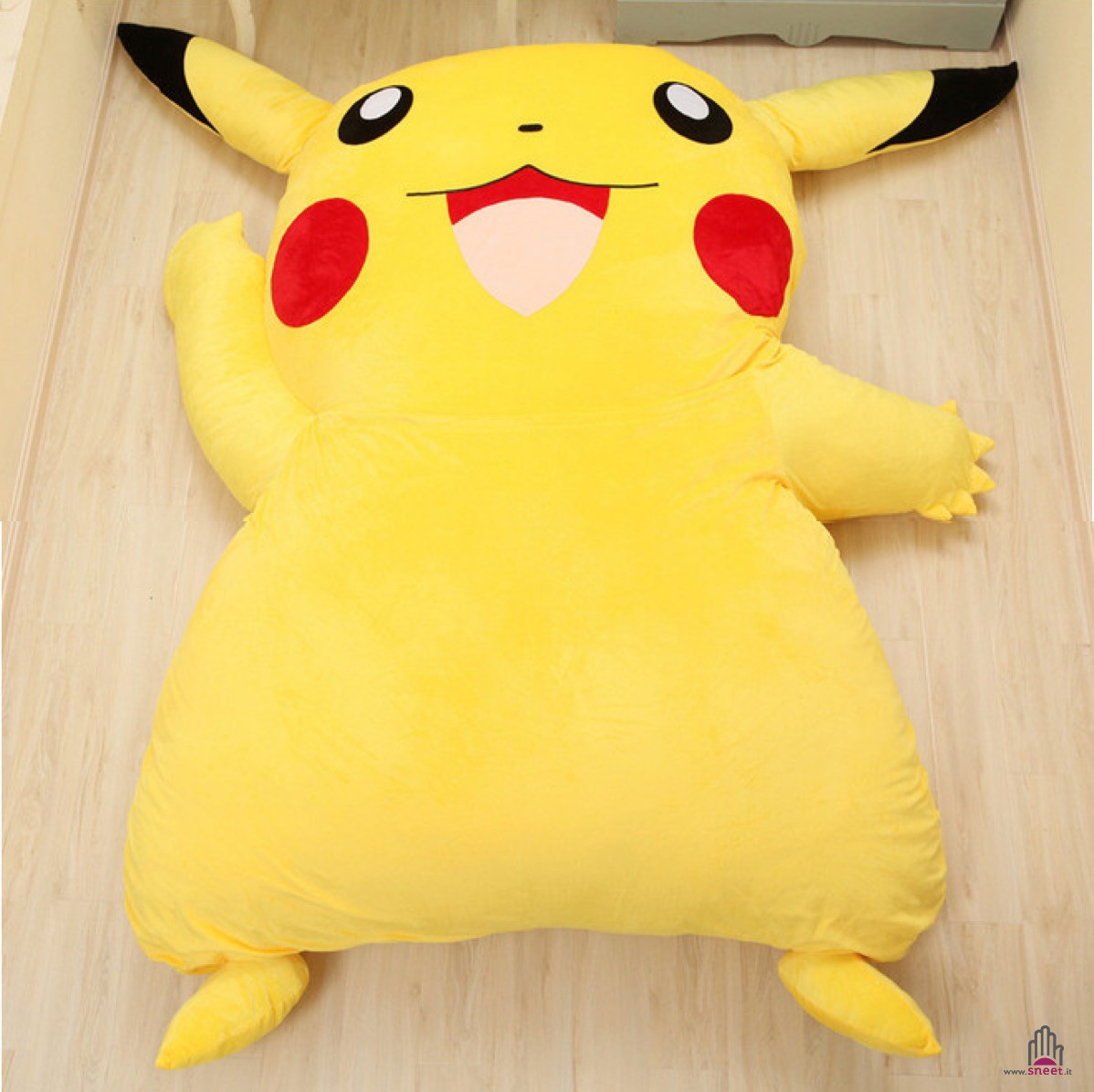 Pikaciu Bed 220x150cm