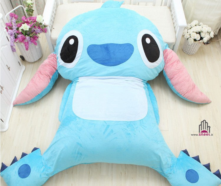 Stitch Bed 220x150 cm