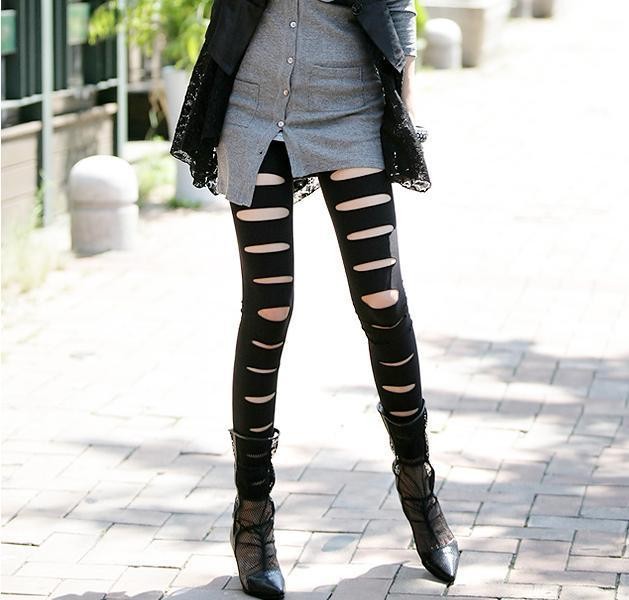 Leggings holes