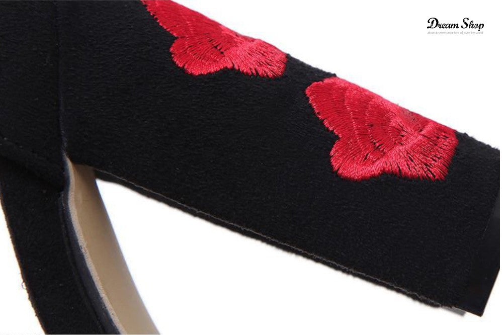 Tacchi red roses ricamo