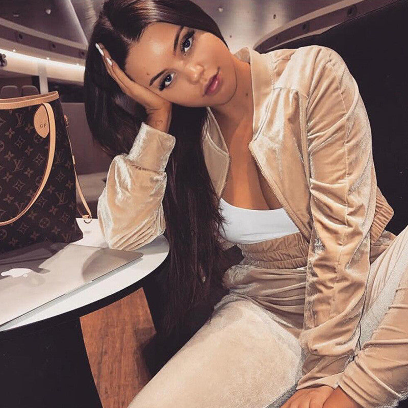 Tuta velluto Helkresia