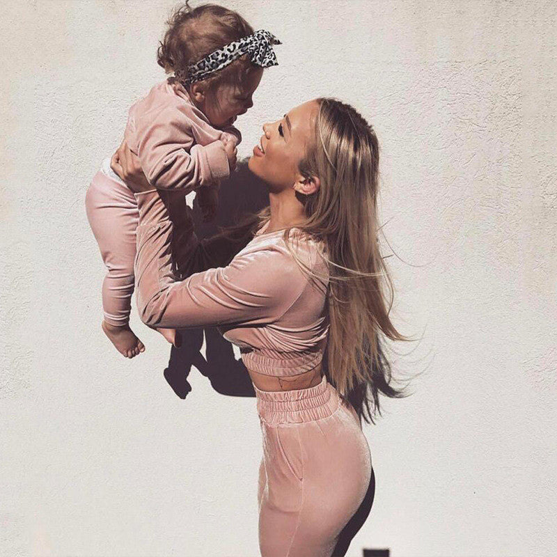 Tuta velluto Helkresia