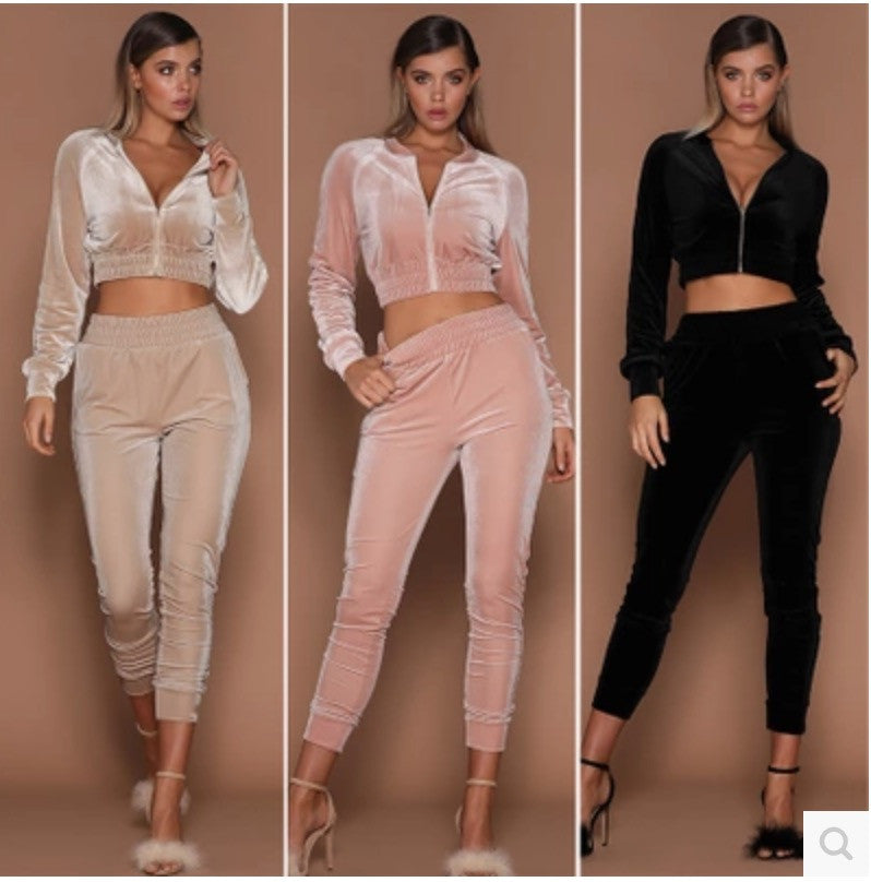 Tuta velluto Helkresia