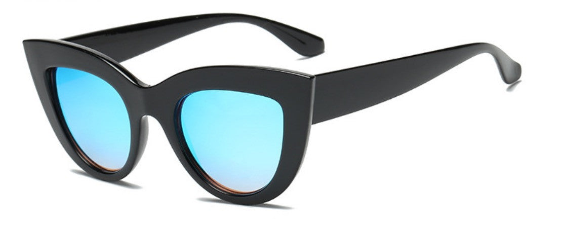 The black cat sunglasses
