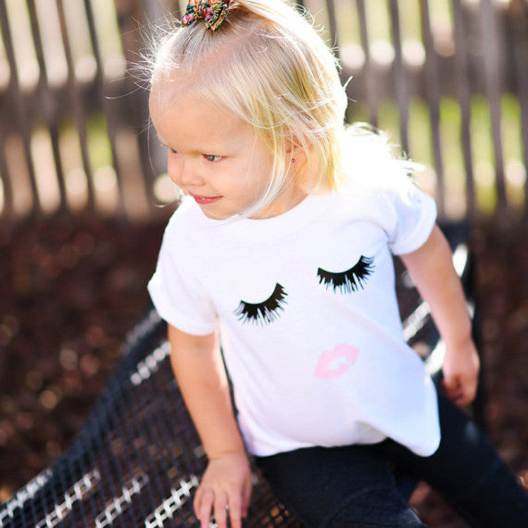 T-shirt baby eyelash
