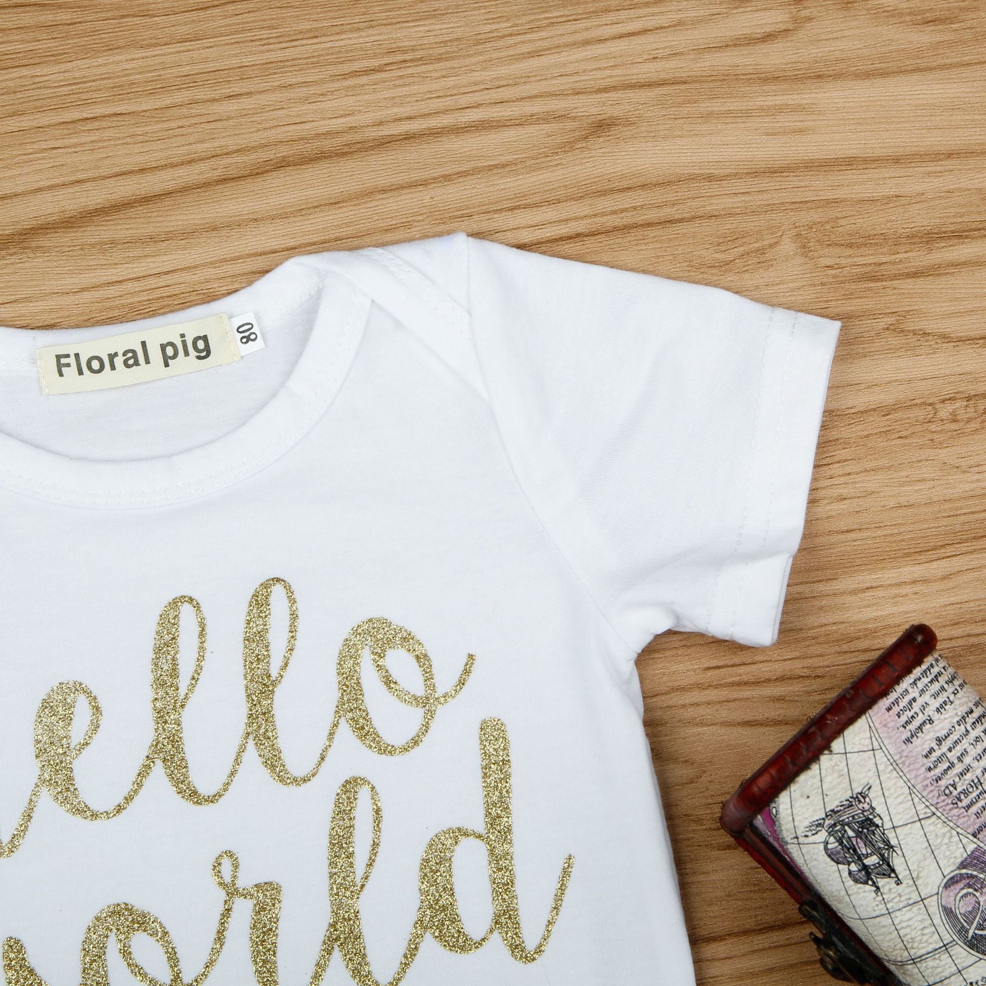 Completo hello world baby