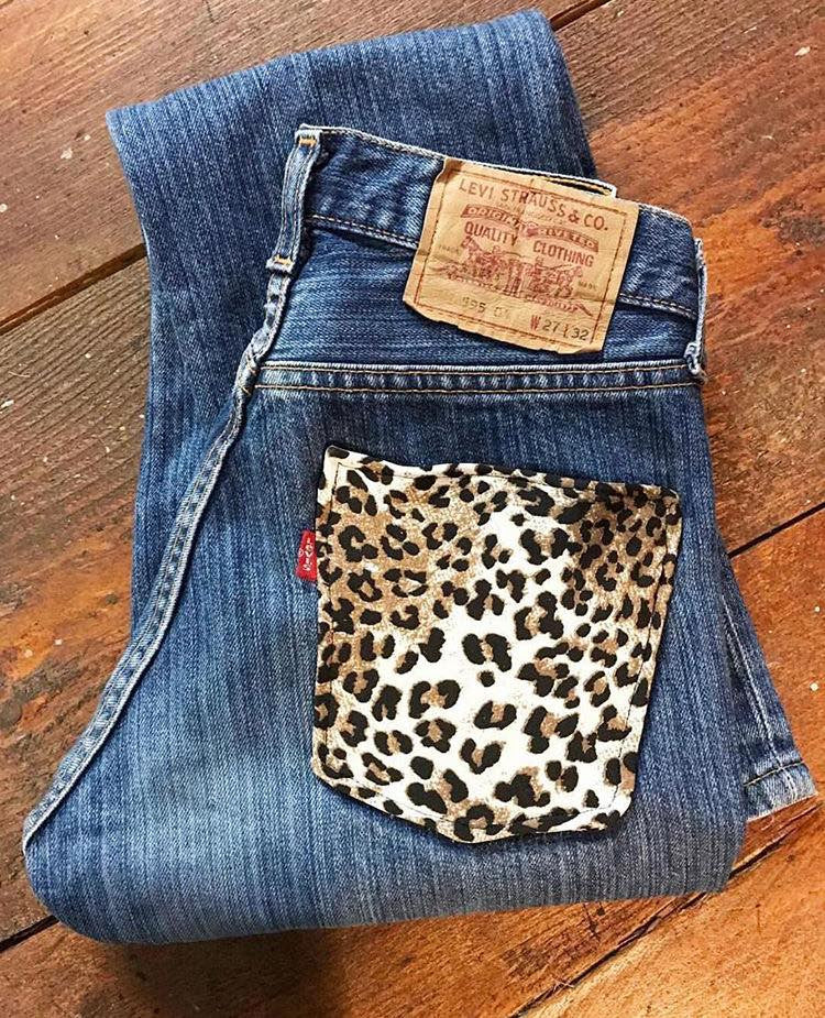 Levis 501 animalier pocket