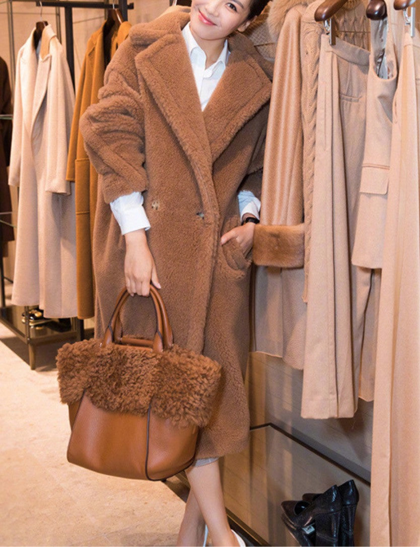 Maxi cappotto peluches