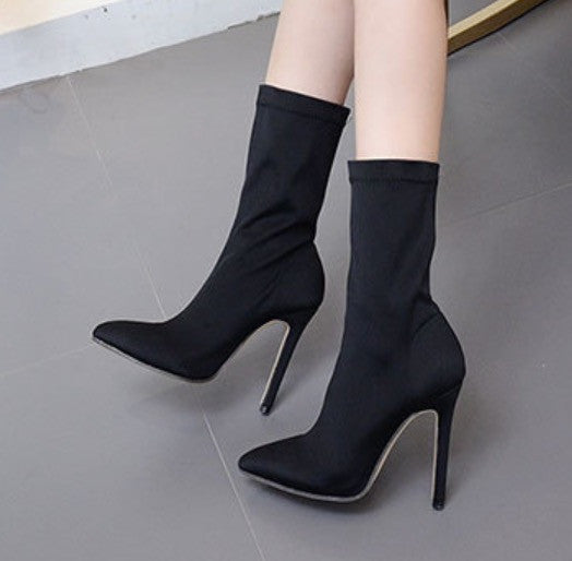 Stivaletto con calza