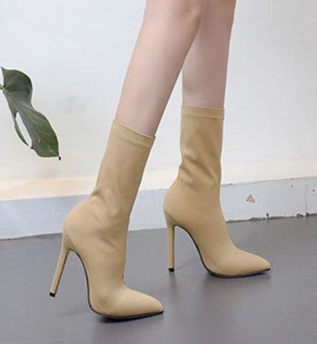 Stivaletto con calza