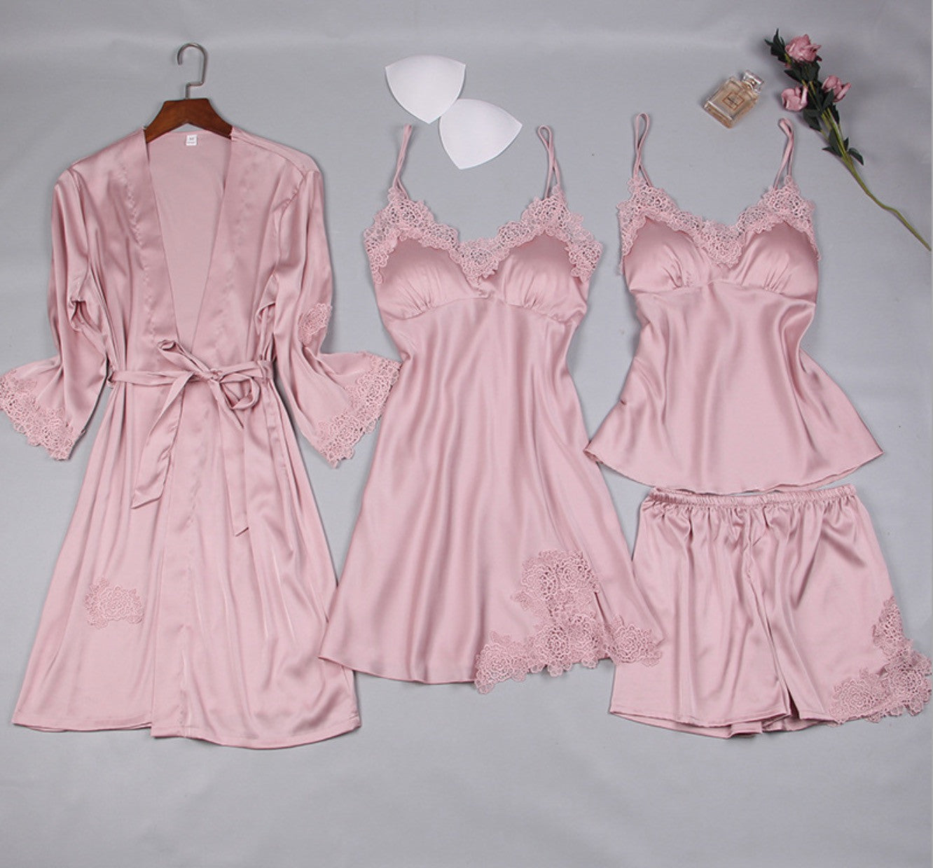 Completo 4 pezzi Solina