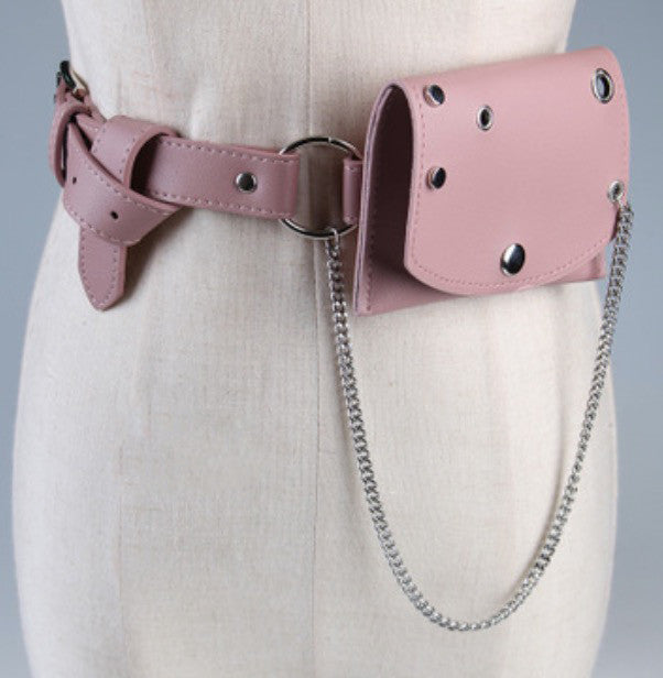 Marsupio stud chain