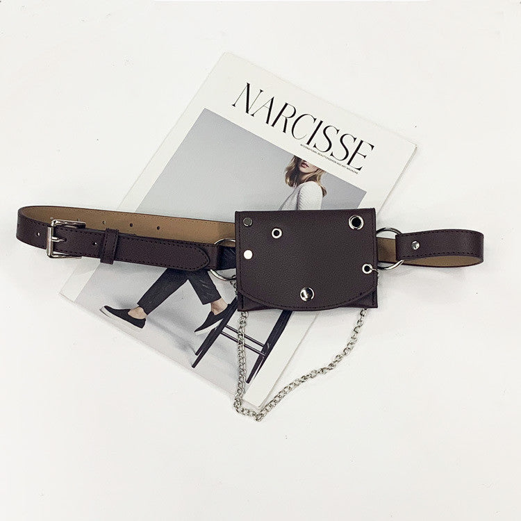 Marsupio stud chain