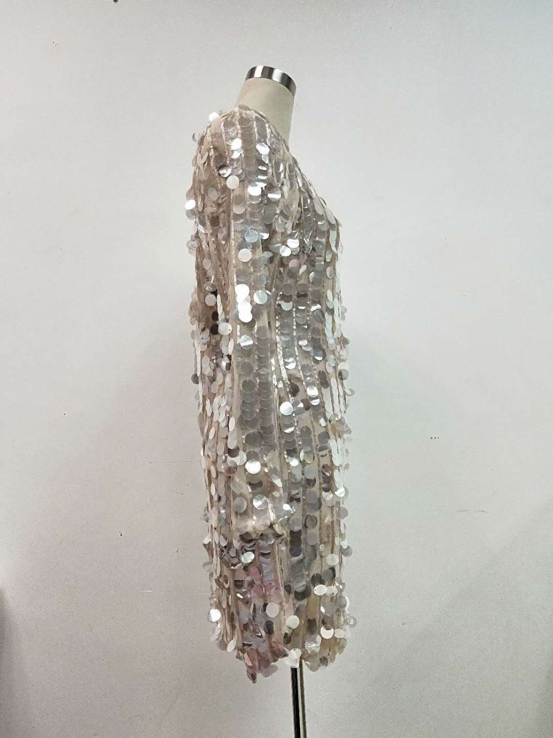 Abito champagne big pailettes