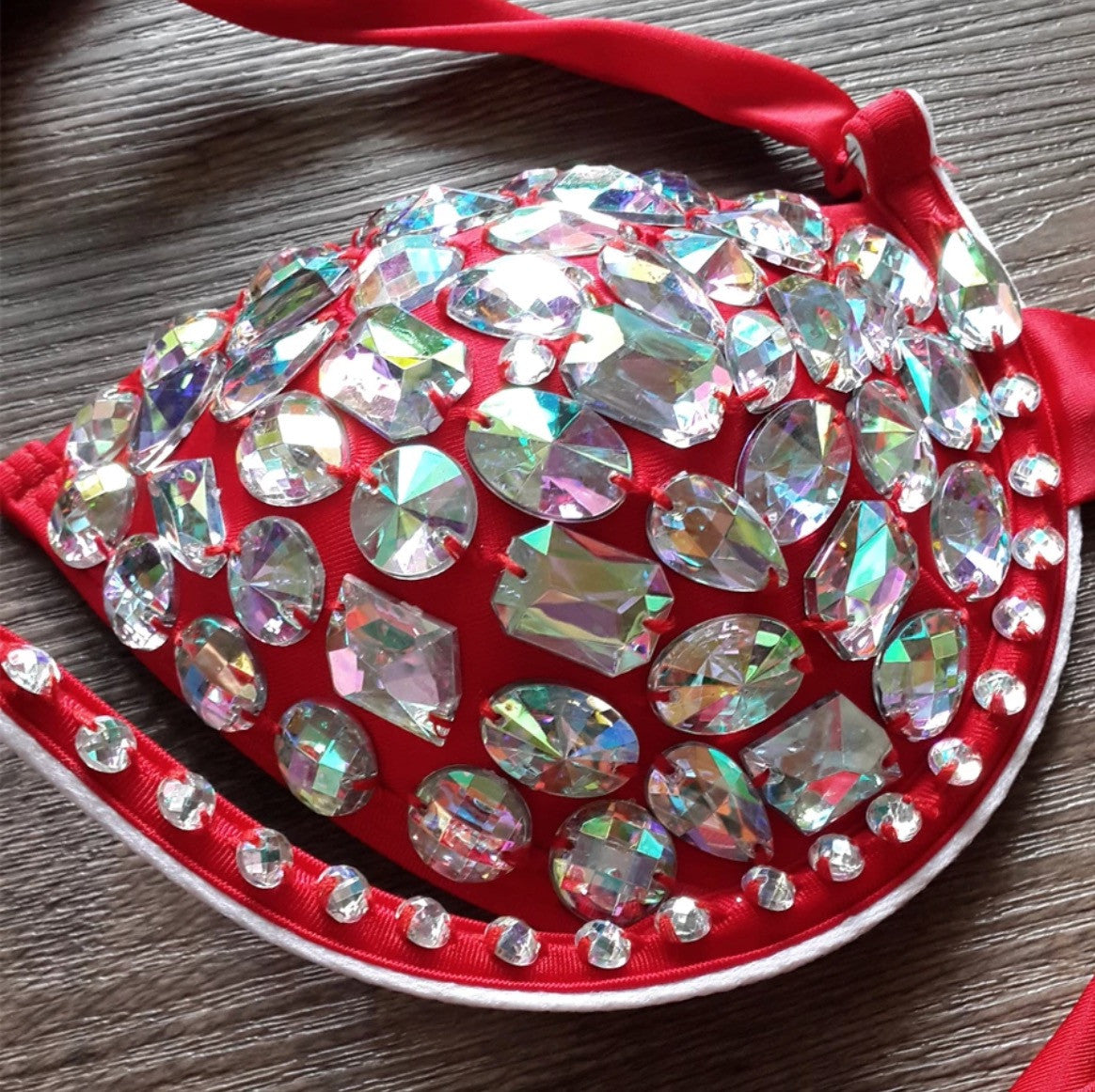 Bikini pietre Tolosa