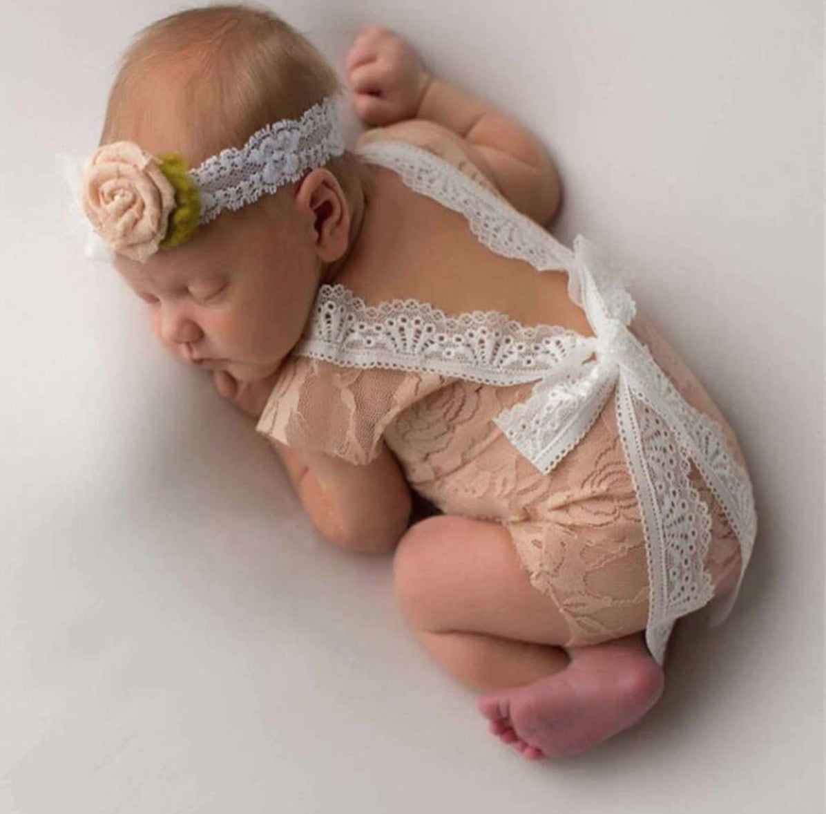 Body neonata pizzo fiocco Pai