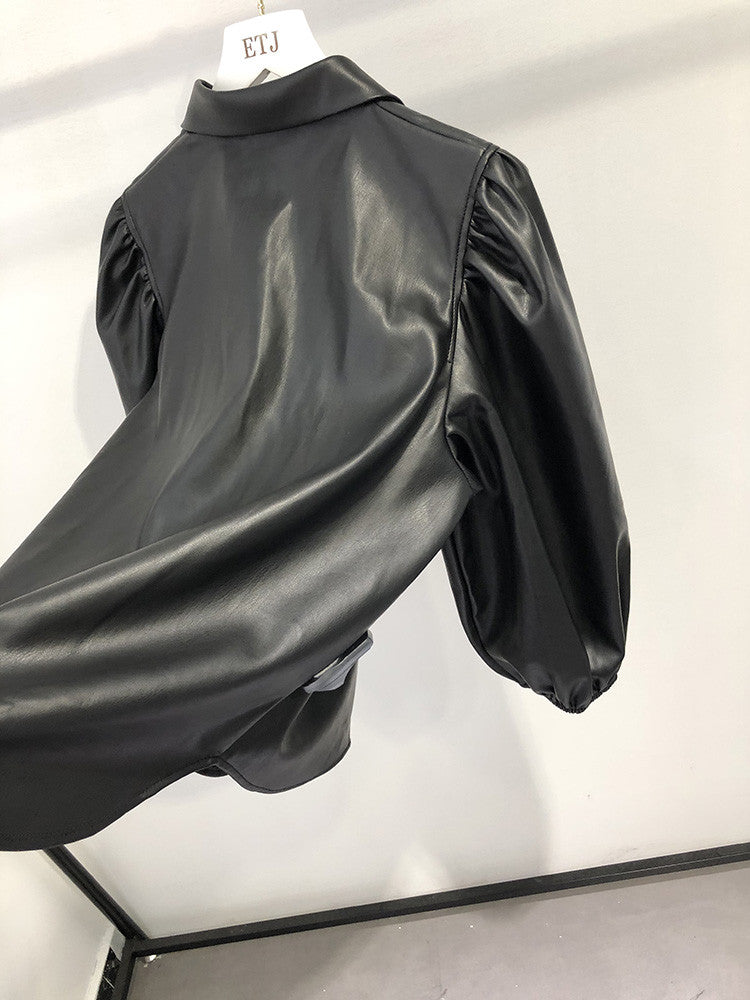Camicia ecopelle maniche a sbuffo